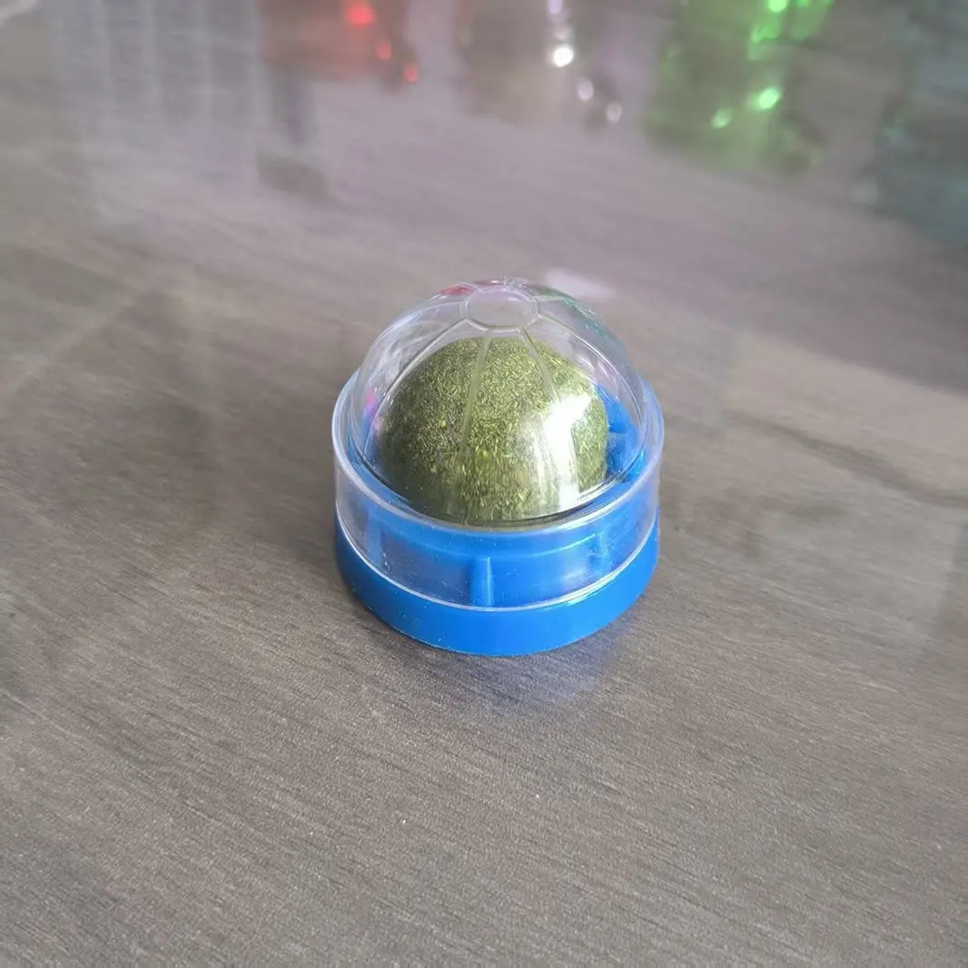 catnip-balls-blue-827-1041-1