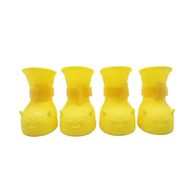 dog-shoes-yellow-915-1122-1