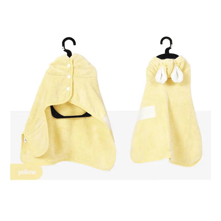 Dog-bath-absorbent-towel-yellow-828-1008-1