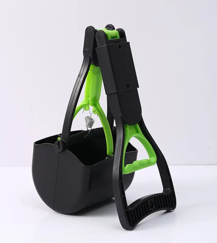 dog-poop-picker-green-1014-1029-1