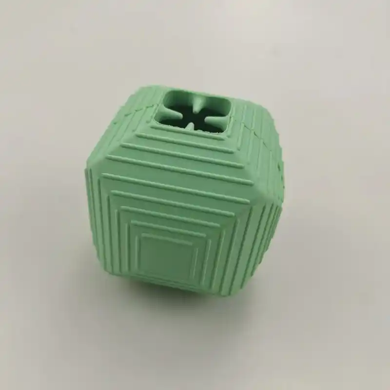 pet-toy-green-926-2143-1