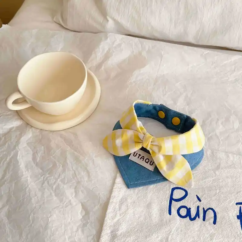 pet-bibs-yellow-916-1636-1