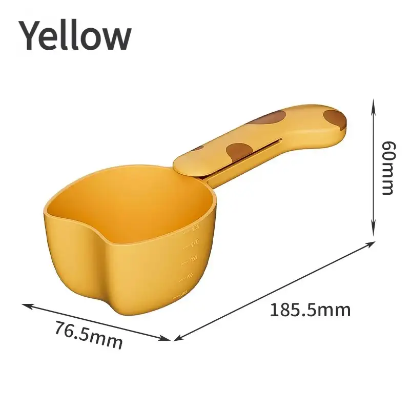 cat-food-spoon-yellow-912-1542-1