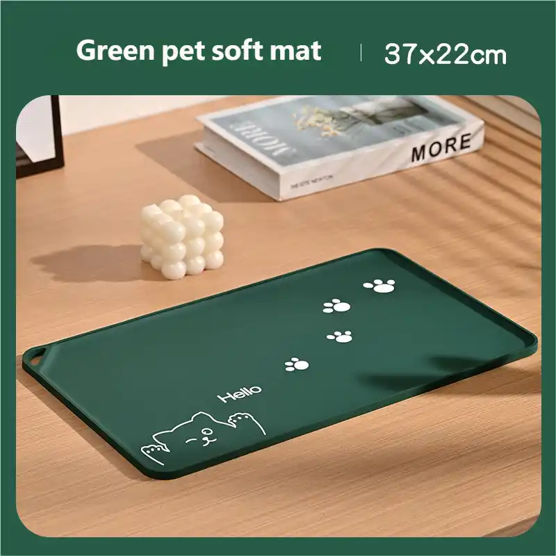 pet-placemat-green-924-1121-1