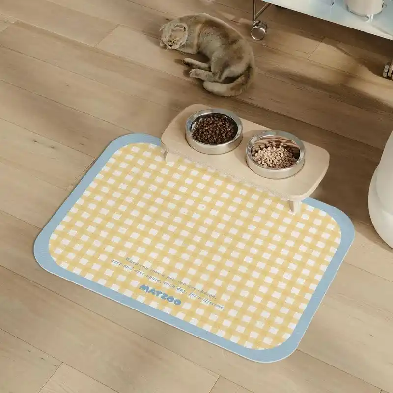 pet-placemat-yellow-923-1545-1