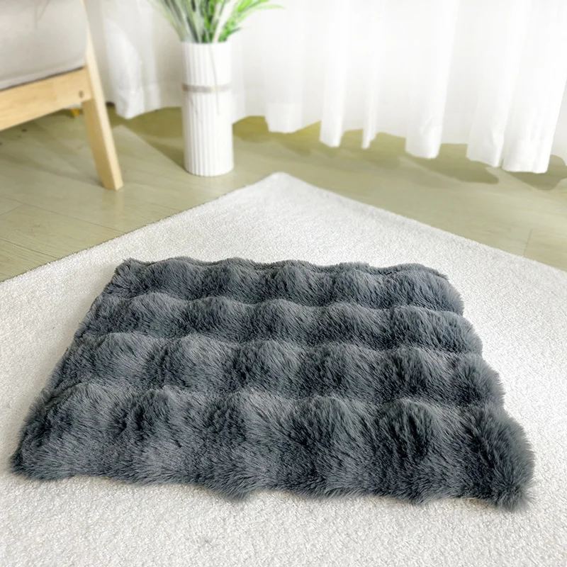 plush-pet-mat-grey-805-853-1
