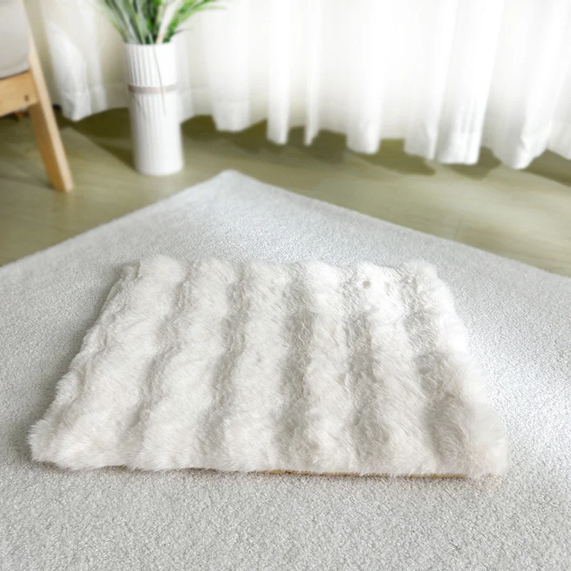plush-pet-mat-white-805-853-1