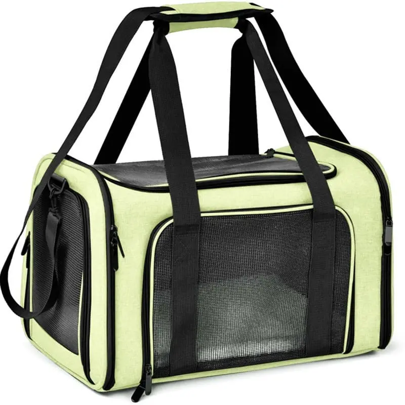 Portable-pet-bag-green-830-1132-1